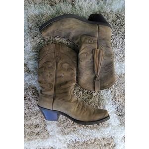 Ariat Western Distressed Fringe Boots 8.5